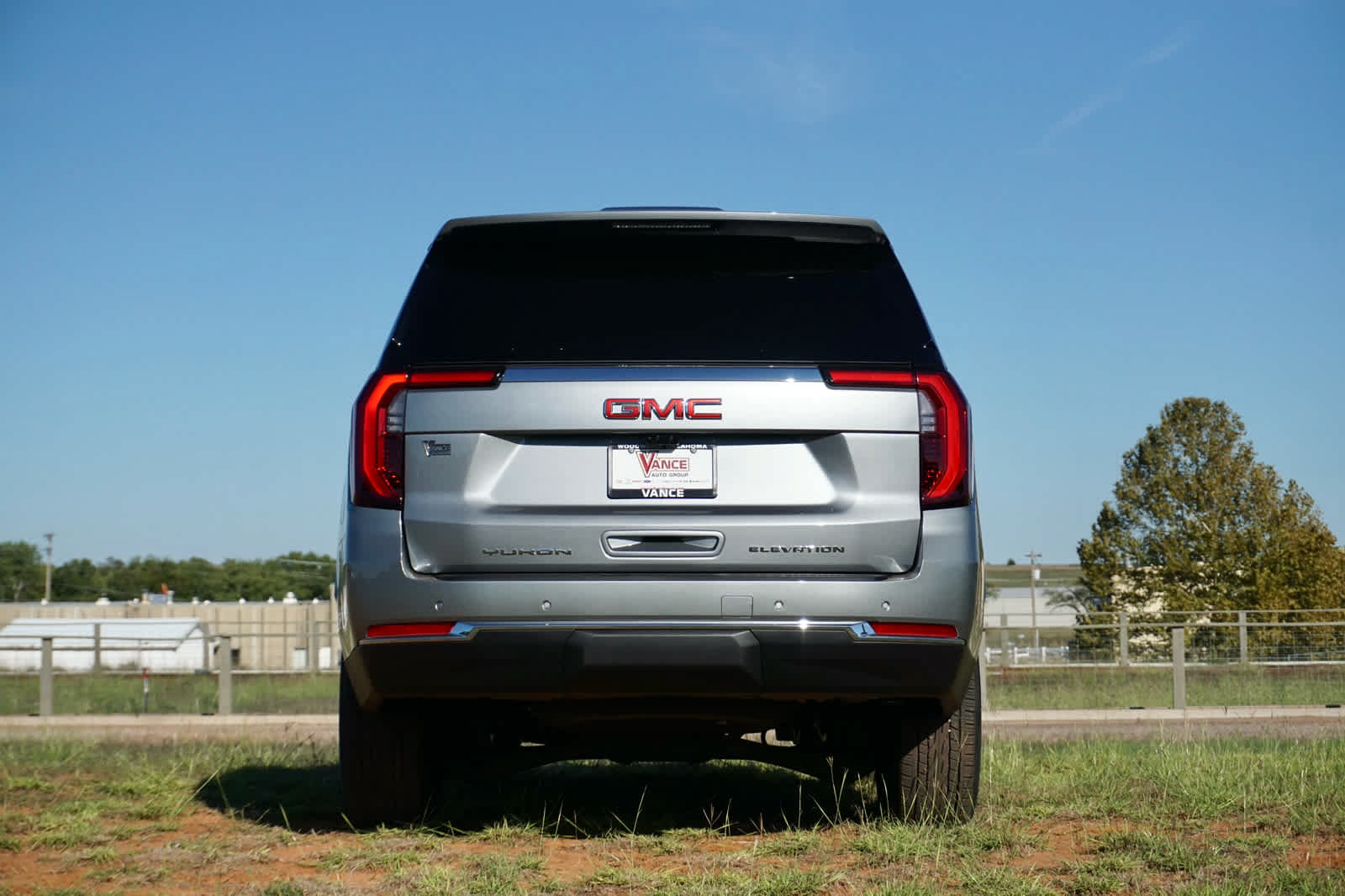 New 2027 GMC Yukon Elevation w/ Technology Package AWD/4WD image 5