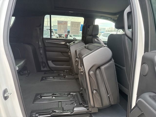 Used 2022 GMC Yukon XL Denali image 48