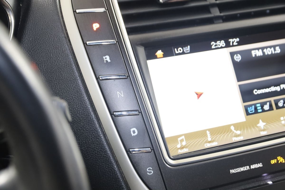 Used 2018 Lincoln MKX Reserve w/ Lincoln MKX Climate Package AWD/4WD image 7
