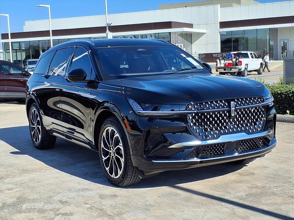 New 2026 Lincoln Nautilus Reserve image 13