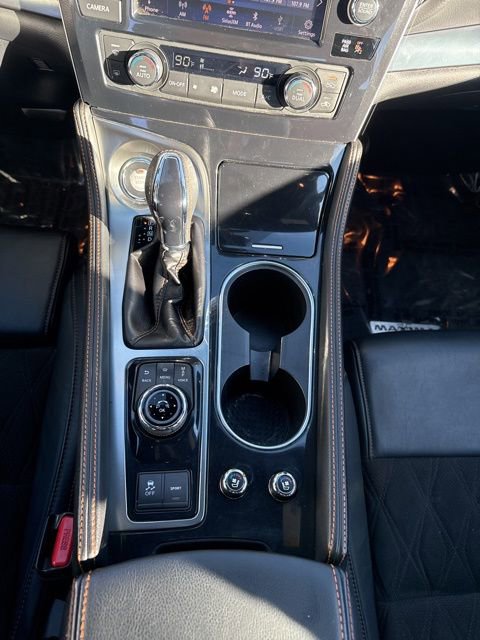 Used 2023 Nissan Maxima SR w/ Sport Mat Group image 11