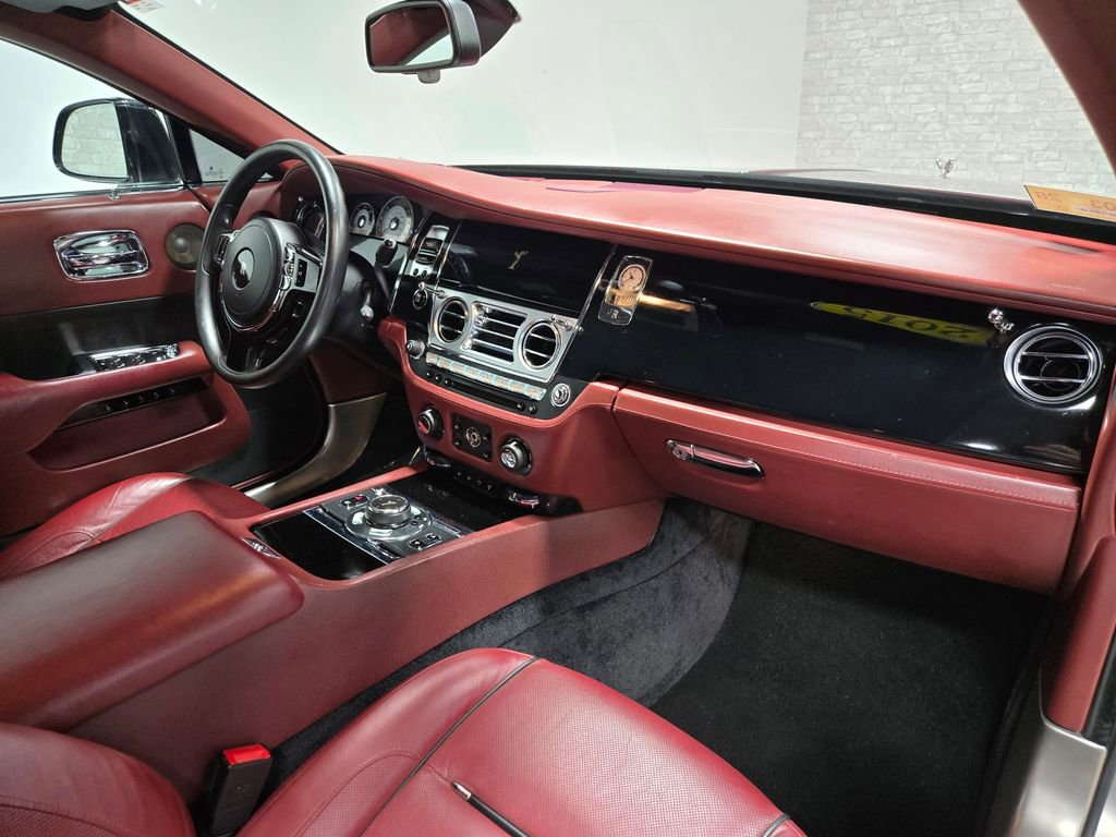 Used 2015 Rolls-Royce Wraith RWD image 52