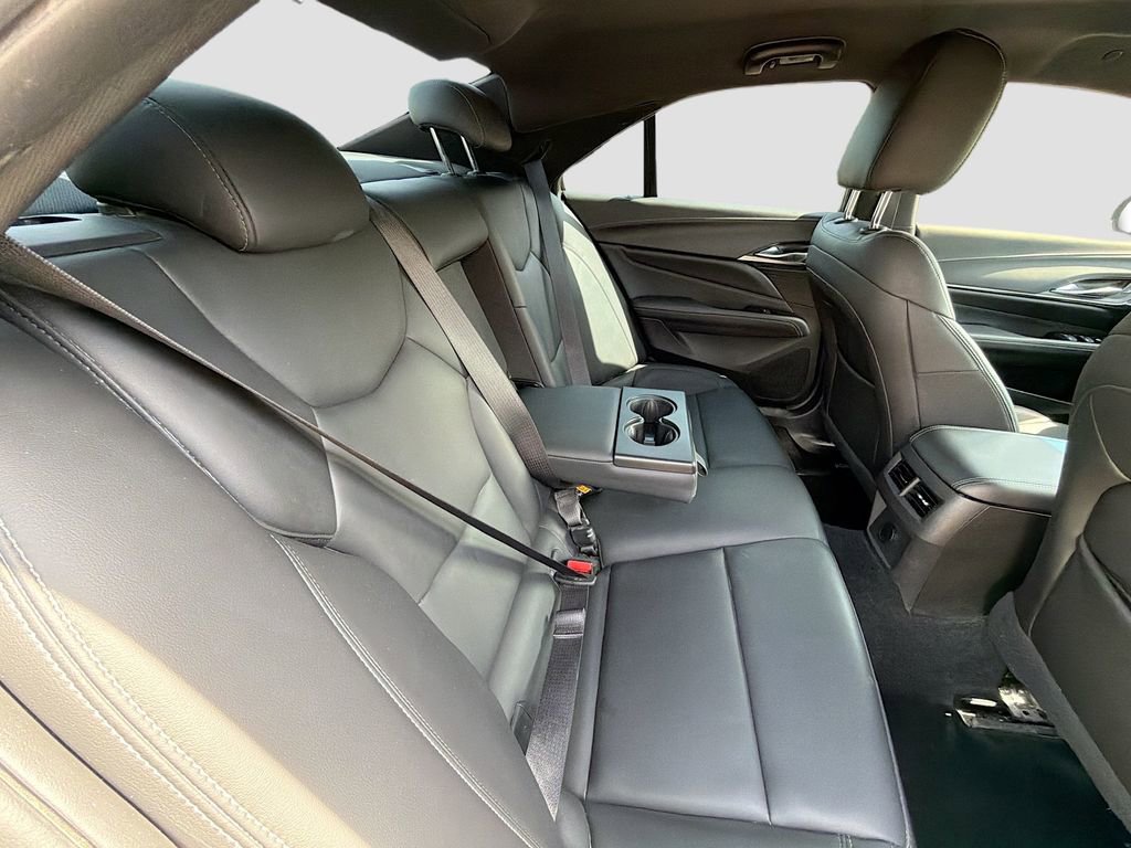 Used 2025 Cadillac CT4 Luxury RWD image 23