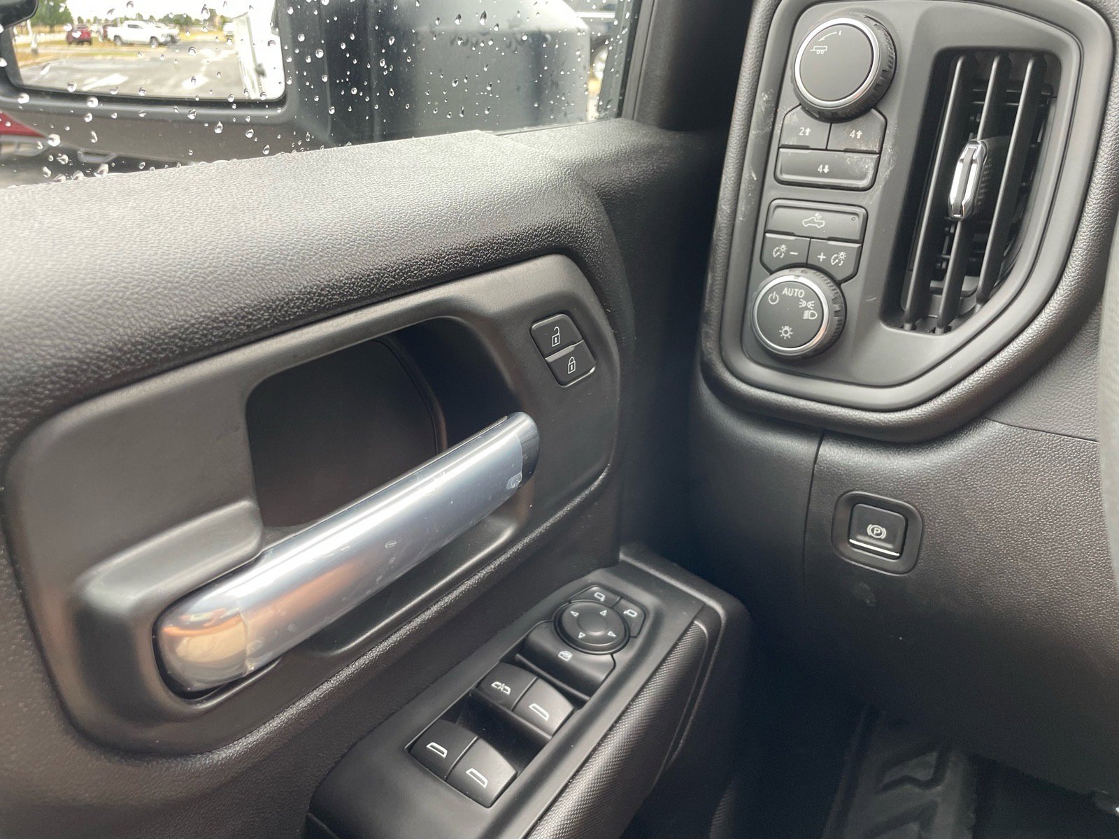 Used 2026 Chevrolet Silverado 3500 W/T w/ WT Convenience Package AWD/4WD image 8
