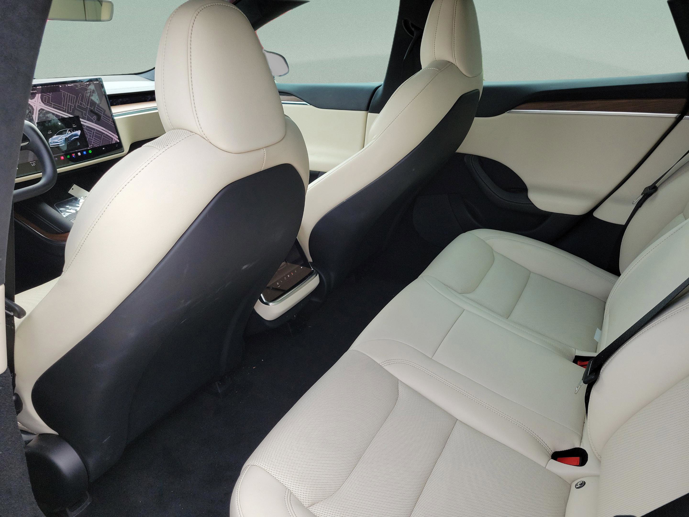 Used 2022 Tesla Model S AWD/4WD image 5