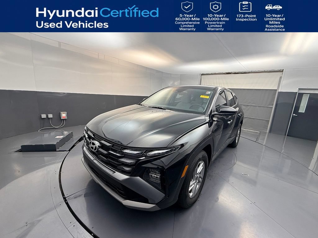 Certified 2026 Hyundai Tucson SE FWD image 1