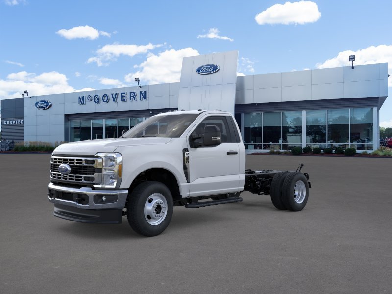 New 2026 Ford F350 XL w/ XL Chrome Package AWD/4WD image 2