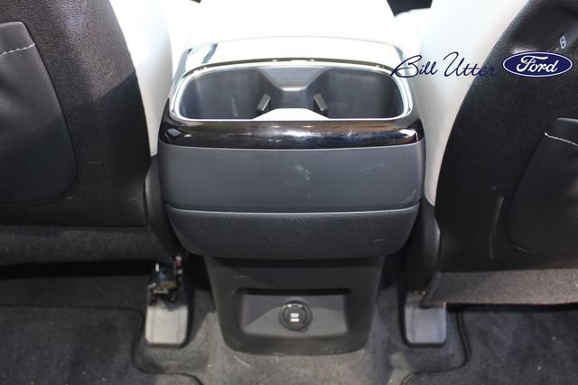 Used 2025 Kia Telluride EX w/ EX Captain's Chair Package FWD image 15