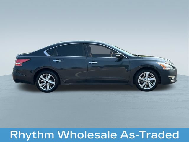 Used 2015 Nissan Altima 2.5 SV w/ Convenience Package FWD image 9
