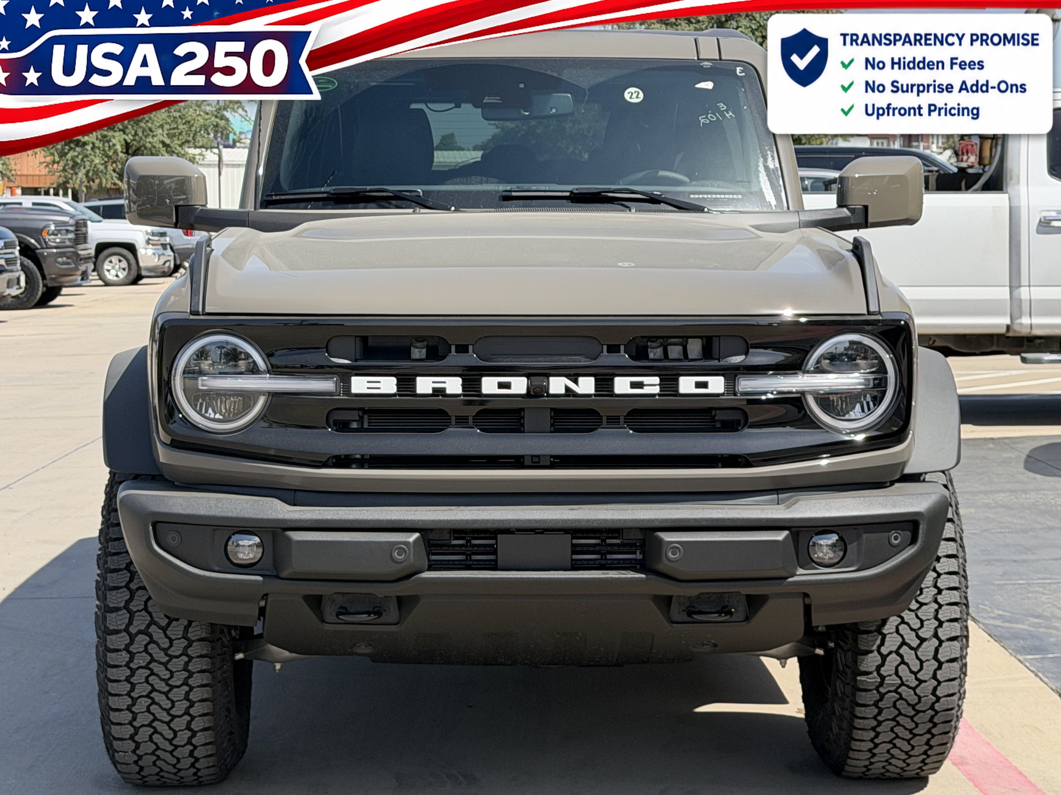 New 2026 Ford Bronco Outer Banks w/ Sasquatch Package AWD/4WD image 8