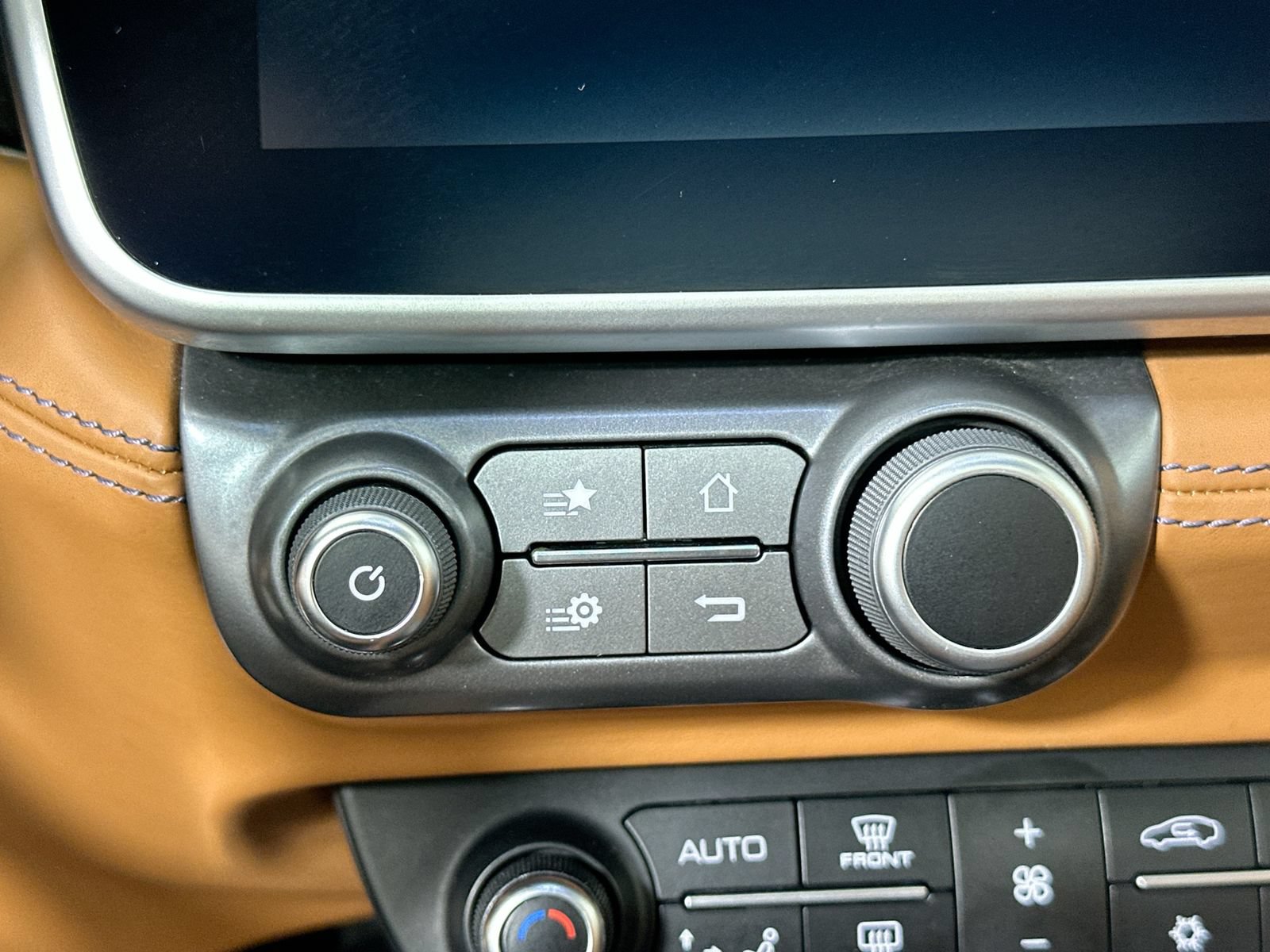 Used 2020 Ferrari Portofino RWD image 24