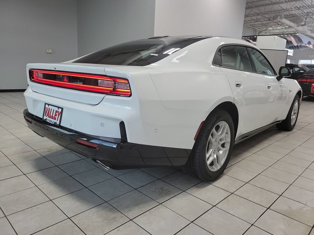 New 2026 Dodge Charger R/T w/ Driver Convenience Group AWD/4WD image 7