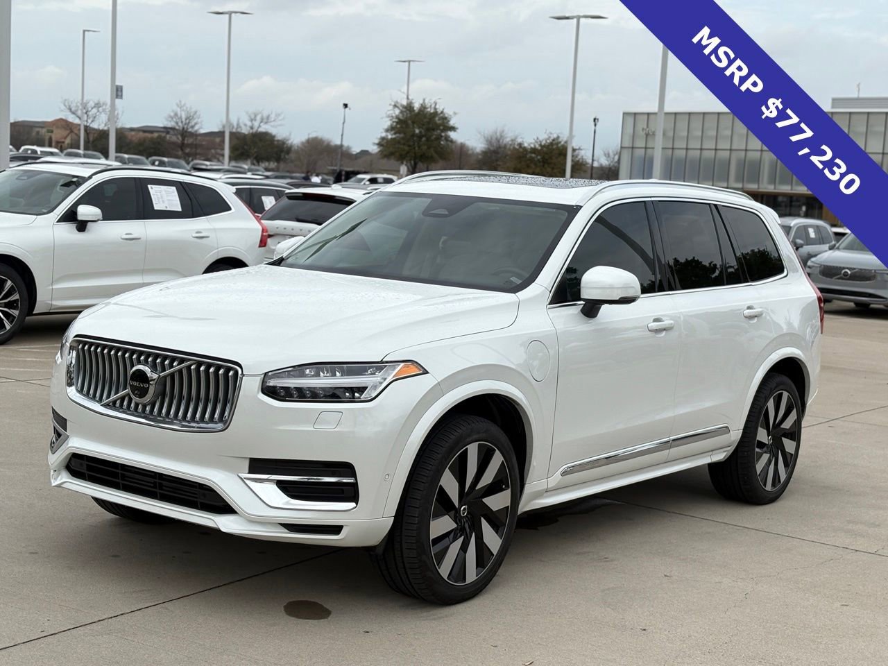 Certified 2024 Volvo XC90 T8 Plus w/ Protection Package Premier image 3