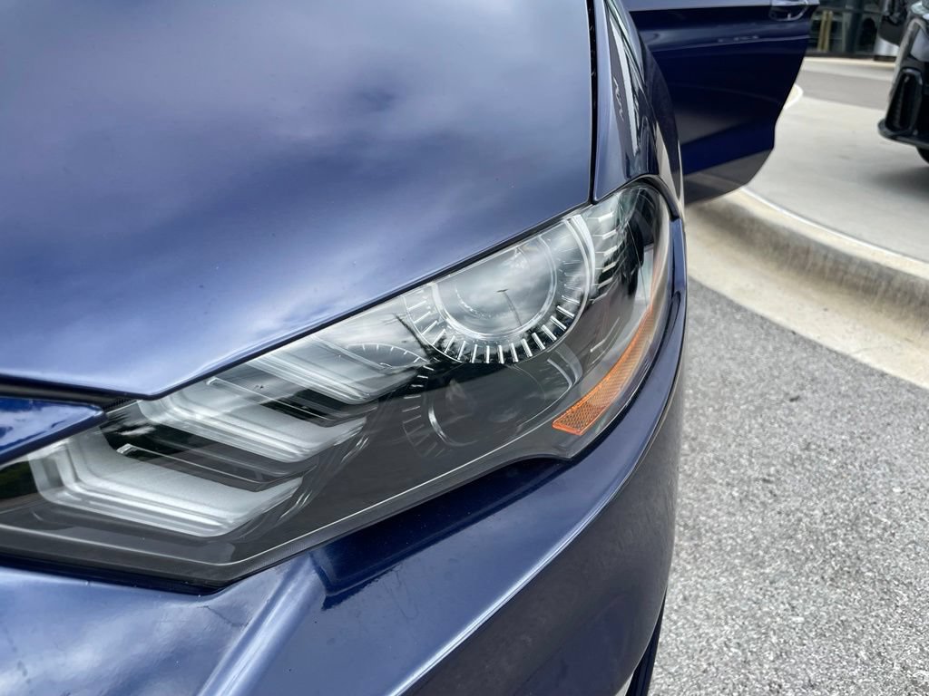 Used 2018 Ford Mustang Coupe RWD image 28