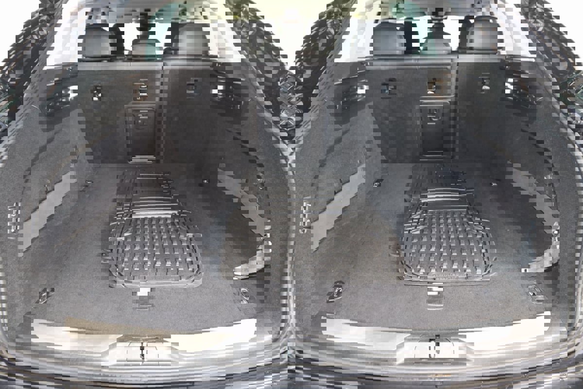 Used 2018 Maserati Levante S GranSport image 55