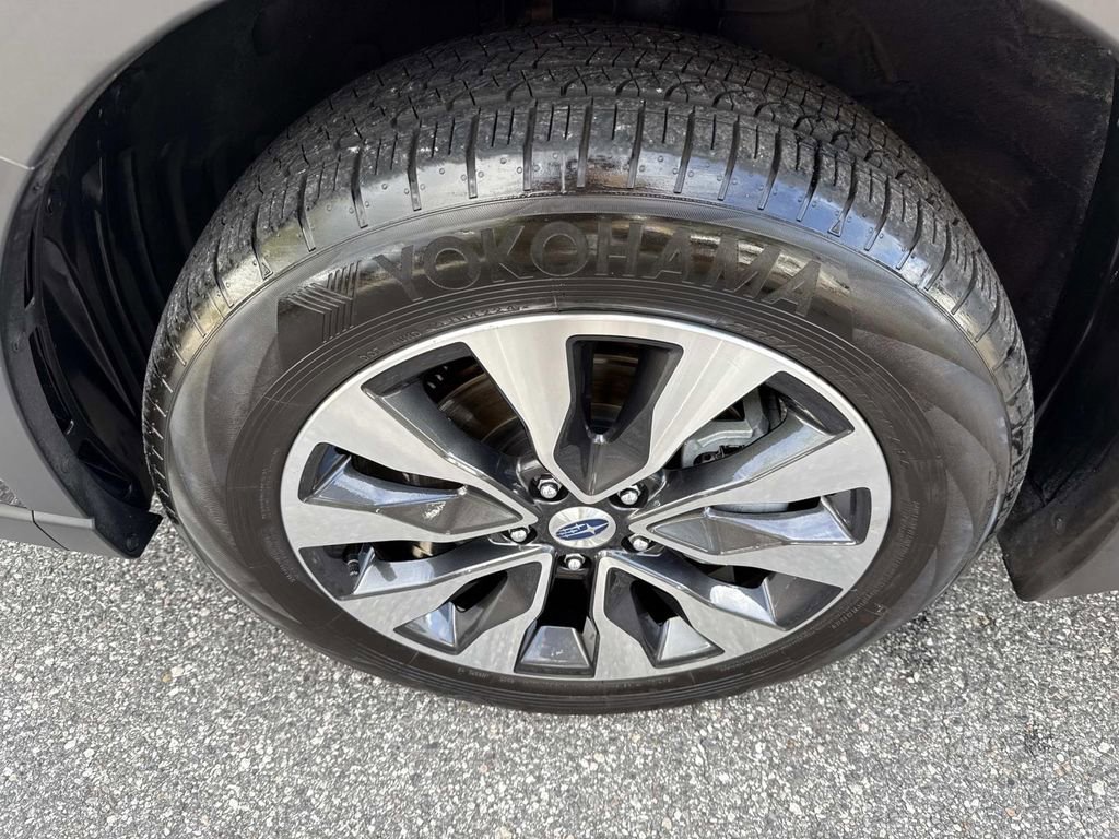 Used 2025 Subaru Outback Limited w/ Popular Package #2 image 9