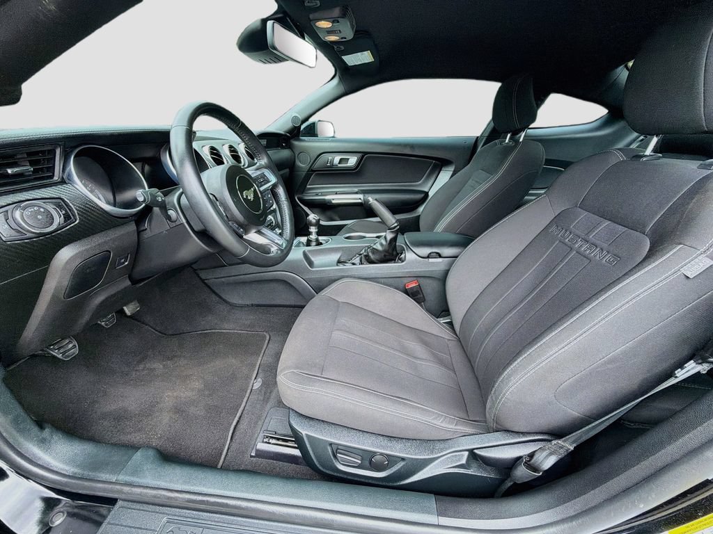 Used 2023 Ford Mustang Coupe RWD image 22