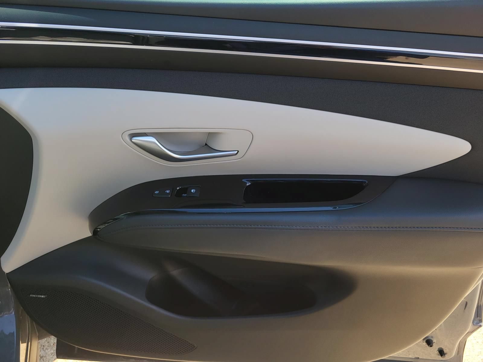 Certified 2024 Hyundai Tucson Limited FWD image 6