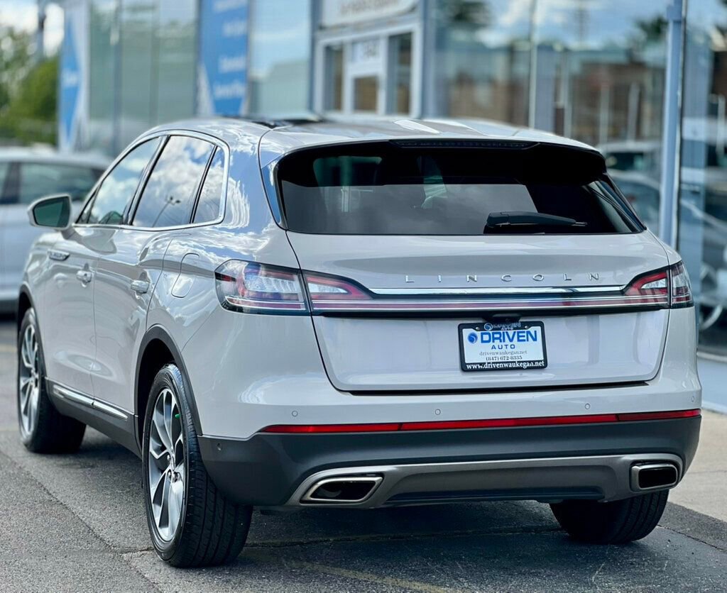 Used 2022 Lincoln Nautilus Reserve w/ Equipment Group 201A image 34