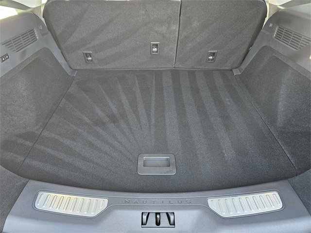 New 2026 Lincoln Nautilus Reserve w/ Jet Appearance Package image 31