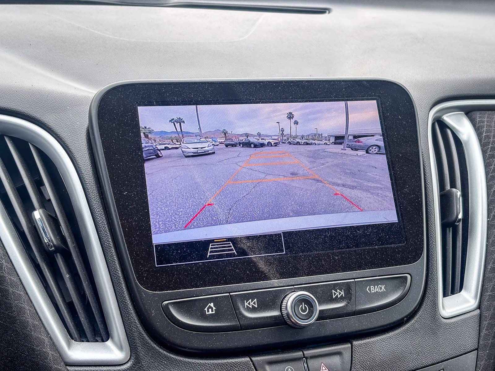 Used 2024 Chevrolet Malibu LT image 27