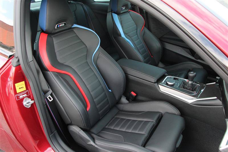 Used 2026 BMW M2 w/ Lighting Package RWD image 17