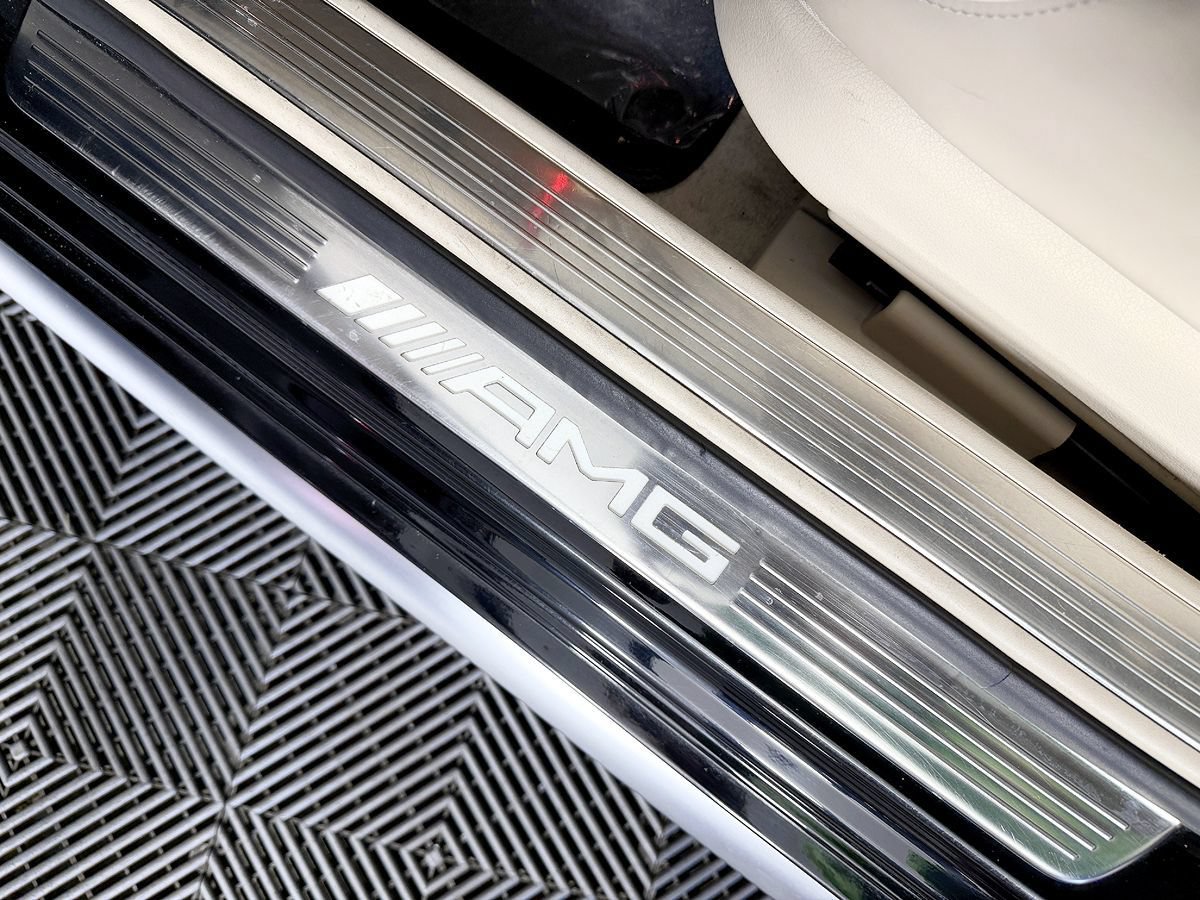 Used 2015 Mercedes-Benz S 63 AMG 4MATIC Sedan image 43