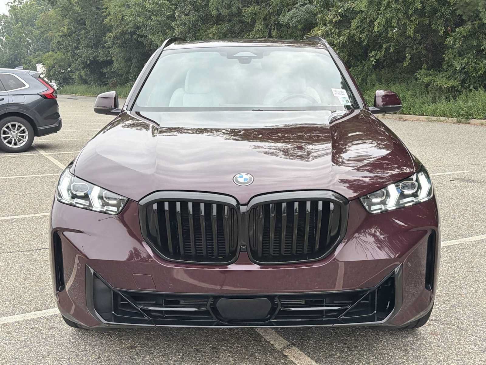 Used 2024 BMW X5 xDrive40i w/ Premium Package AWD/4WD image 4
