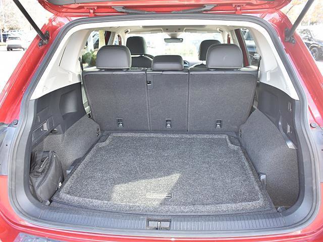 Used 2022 Volkswagen Tiguan SE image 7