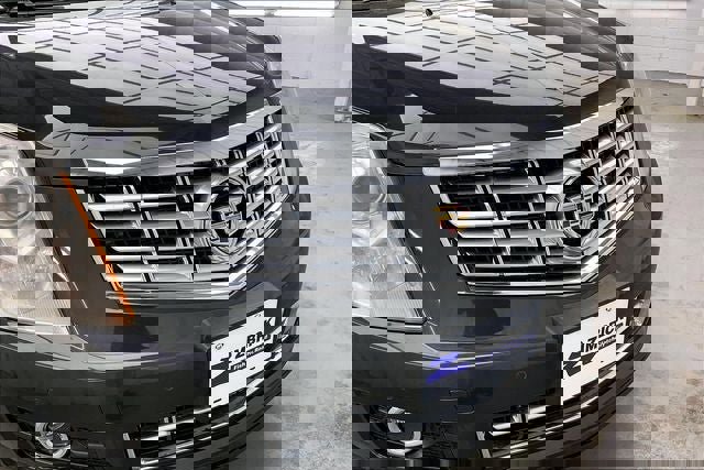 Used 2015 Cadillac SRX Performance w/ Driver Awareness Package FWD image 31