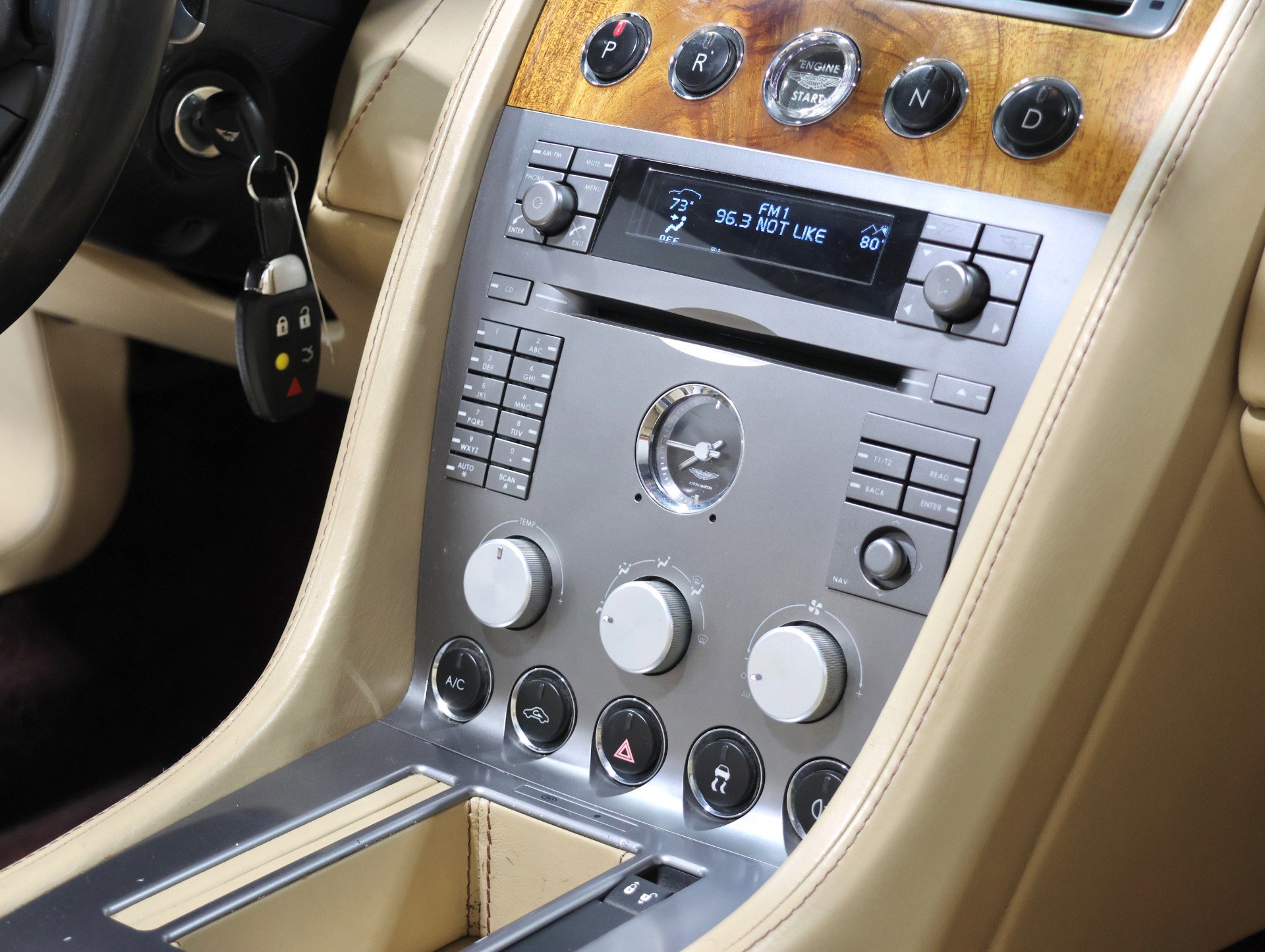 Used 2006 Aston Martin DB9 Volante RWD image 53