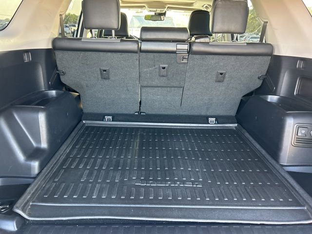 Used 2023 Toyota 4Runner SR5 Premium w/ Moonroof Package AWD/4WD image 11