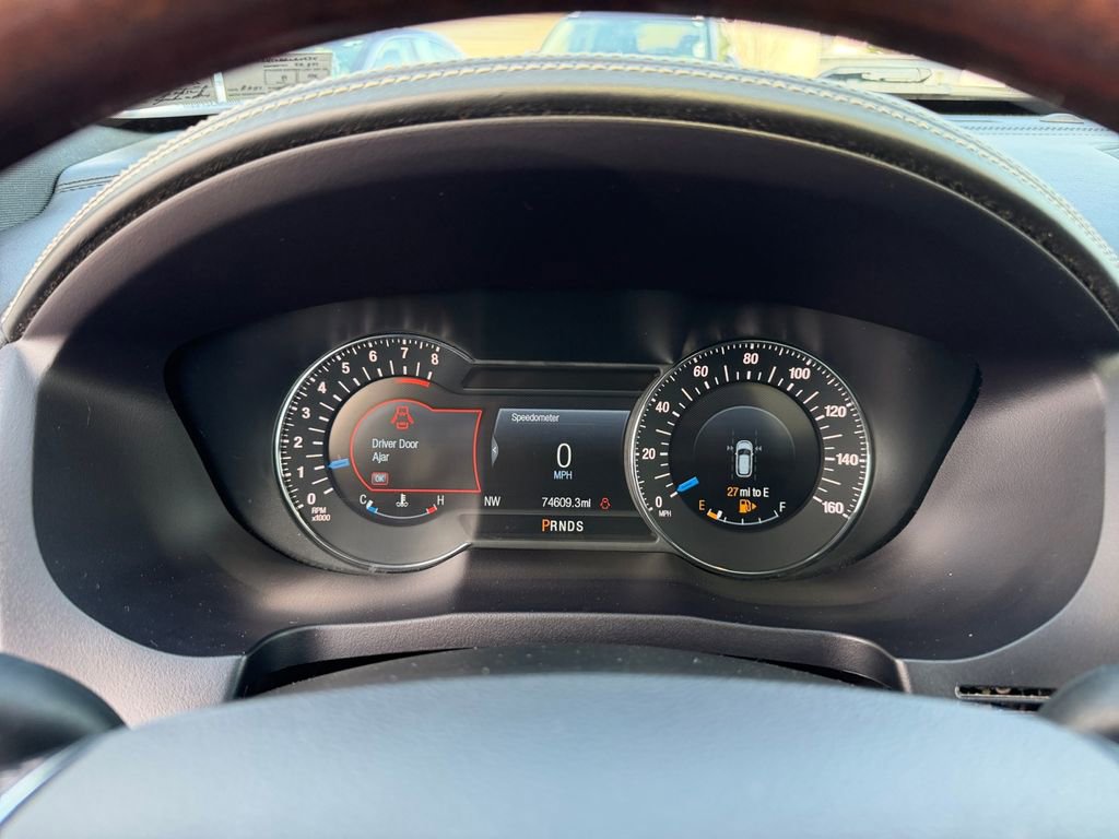 Used 2017 Ford Explorer Platinum image 16