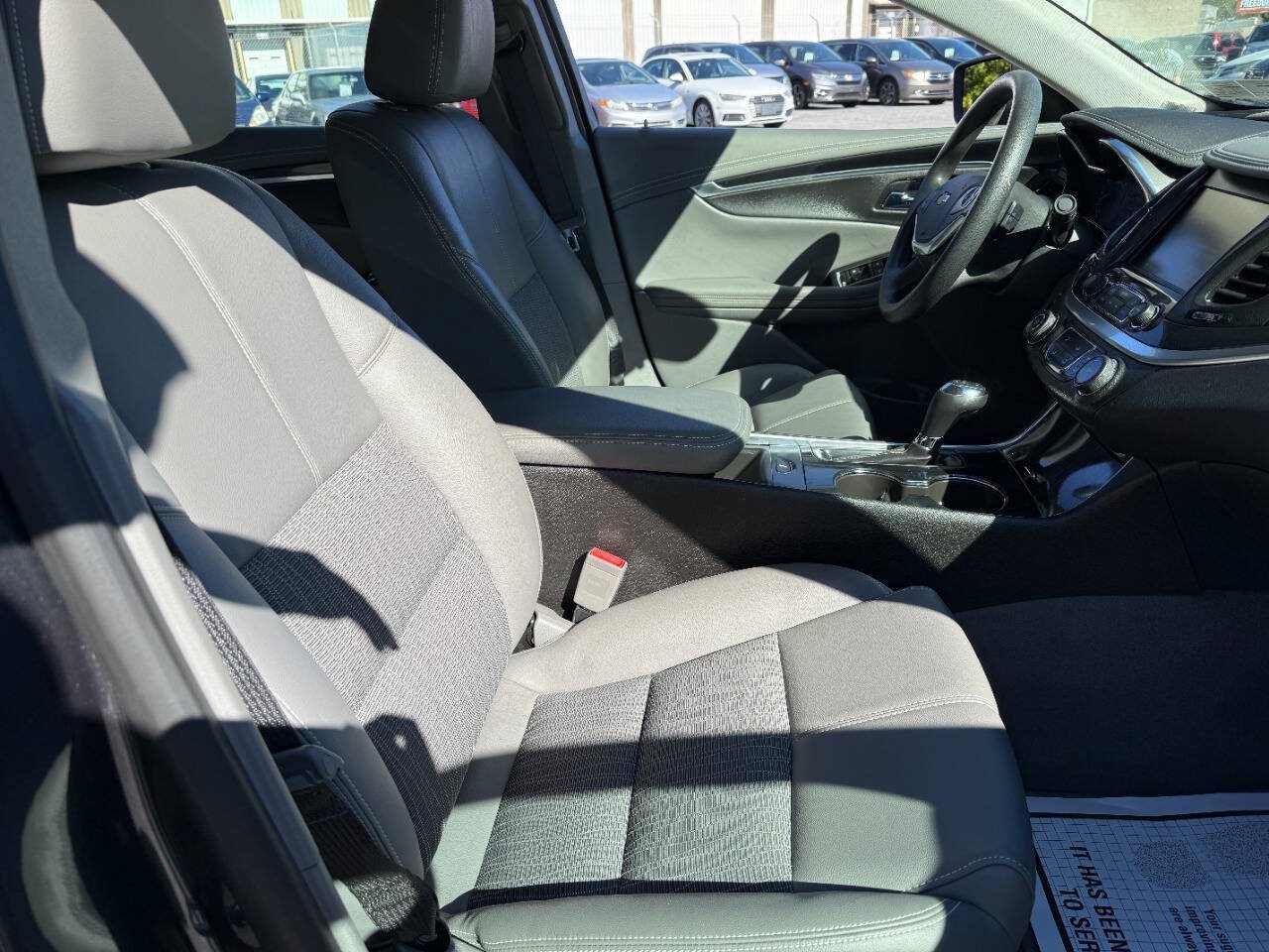 Used 2019 Chevrolet Impala LS FWD image 30