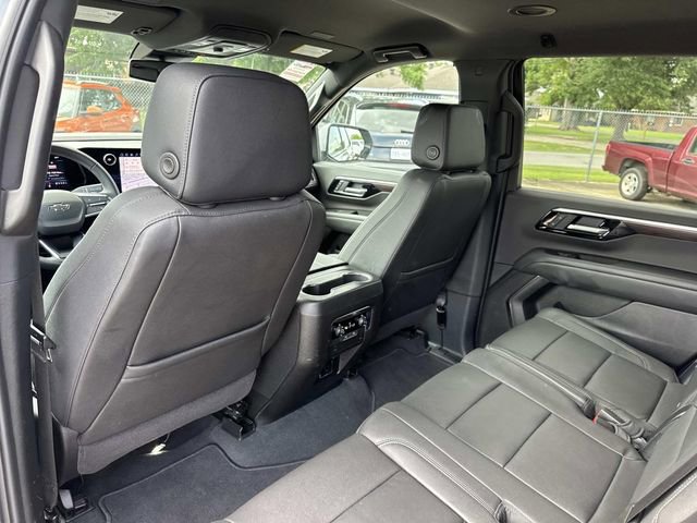 Used 2025 Chevrolet Tahoe Z71 AWD/4WD image 37