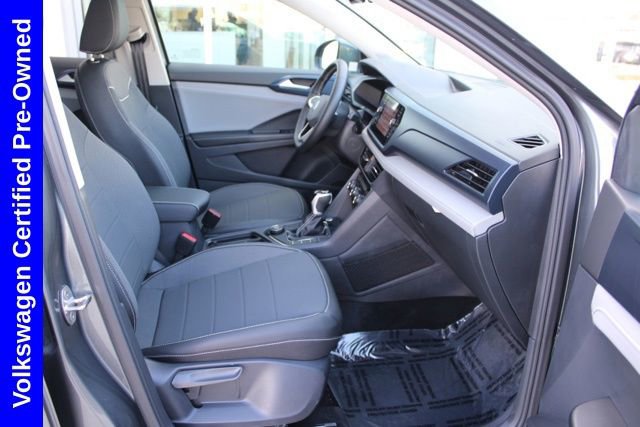 Used 2024 Volkswagen Taos SE image 19