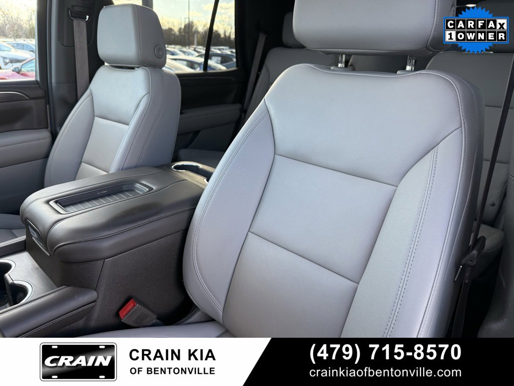 Used 2024 Chevrolet Tahoe Z71 w/ Luxury Package image 24