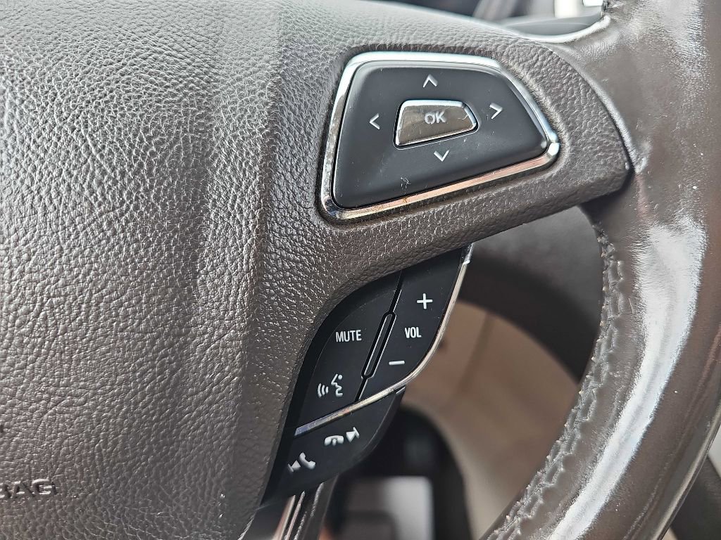 Used 2017 Lincoln MKC Reserve w/ Lincoln MKC Climate Package image 32