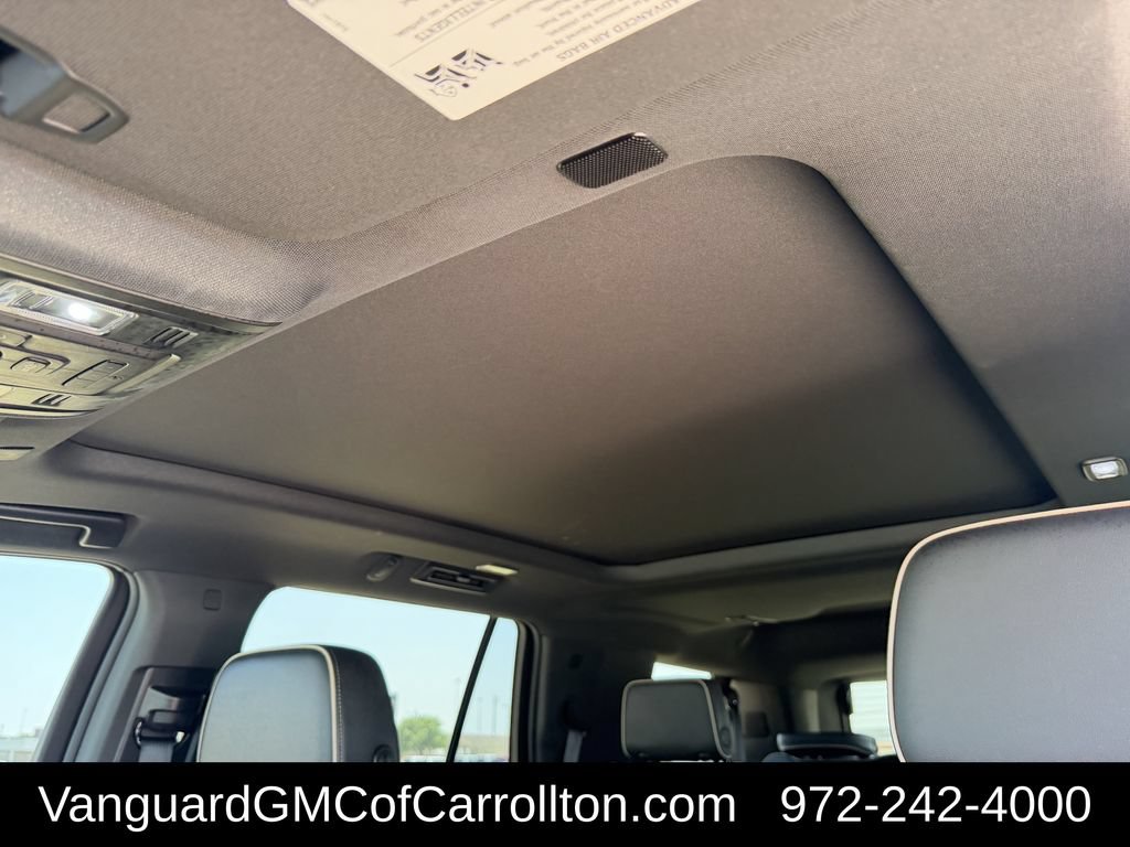 Used 2023 GMC Yukon SLT w/ SLT Premium Package AWD/4WD image 33