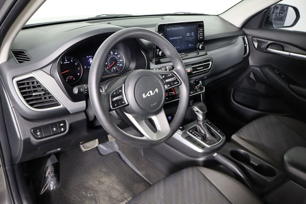Used 2022 Kia Seltos LX AWD/4WD image 23