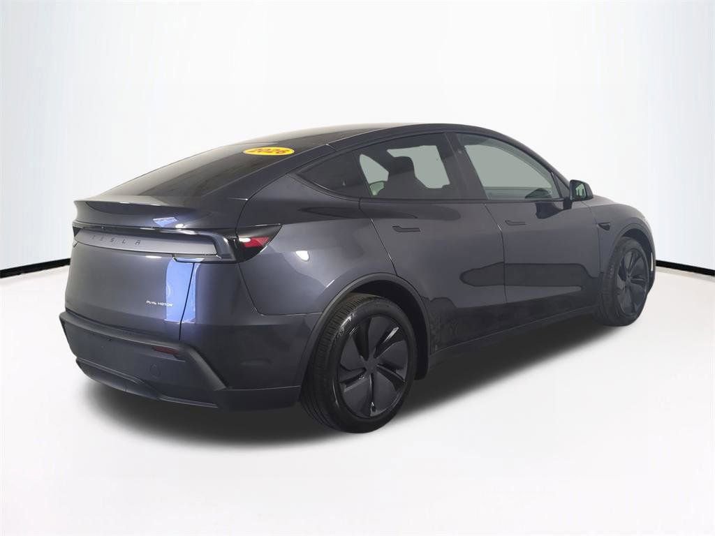 Used 2026 Tesla Model Y Long Range image 5