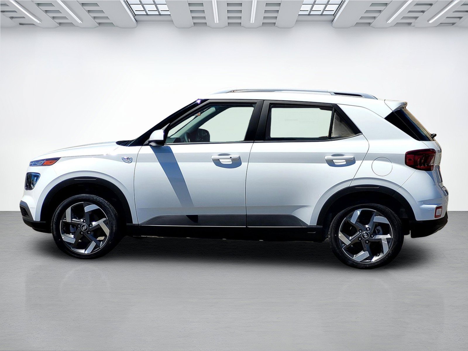 New 2026 Hyundai Venue SEL FWD image 7