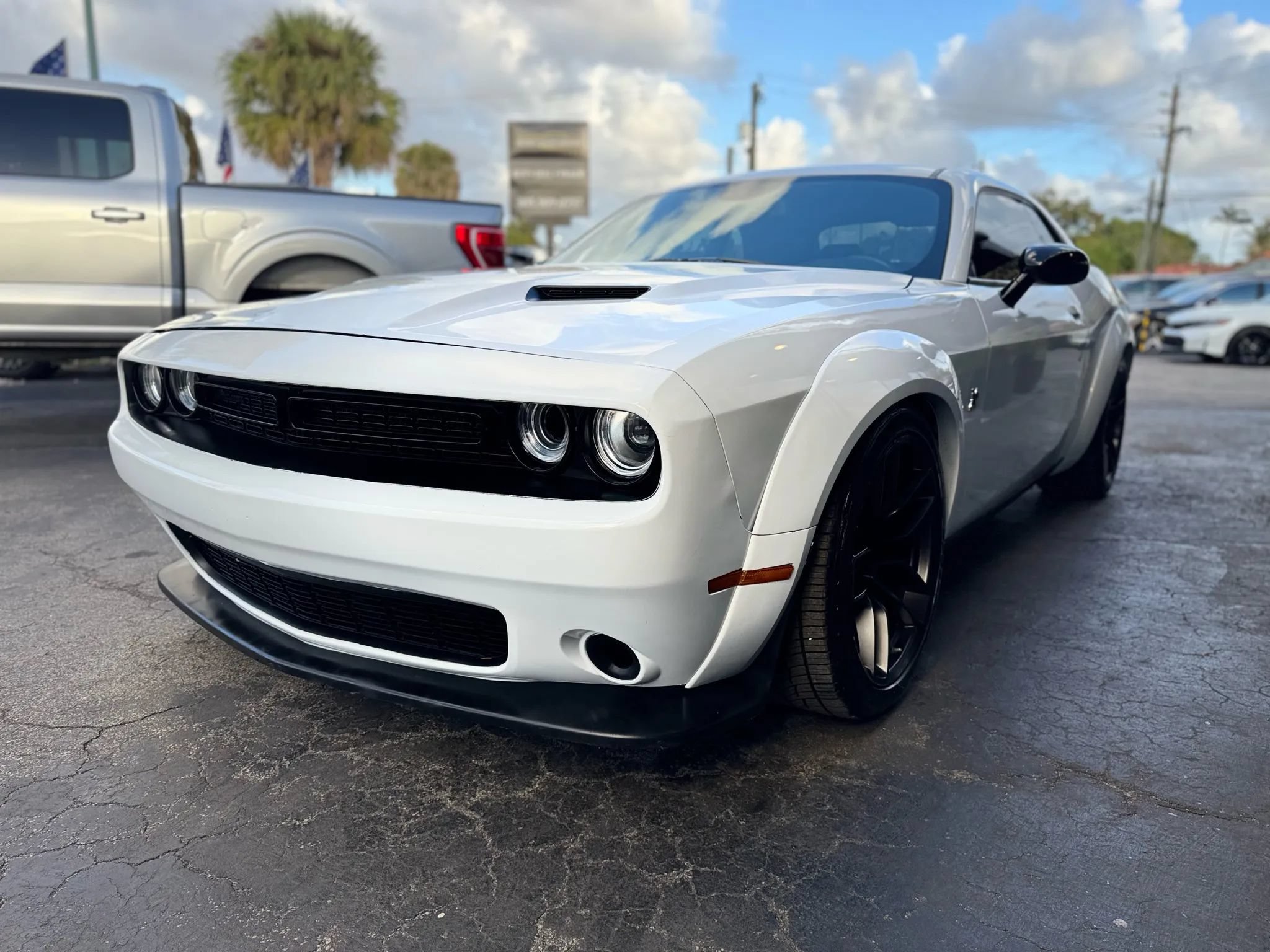 Used 2020 Dodge Challenger R/T Scat Pack RWD image 6