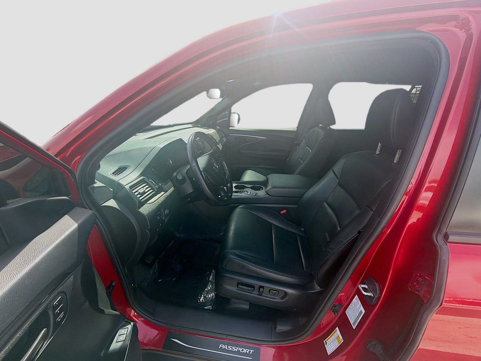 Certified 2025 Honda Passport EX-L image 18