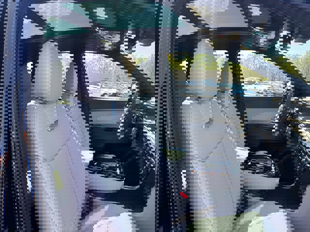 New 2026 Hyundai Tucson Limited image 21