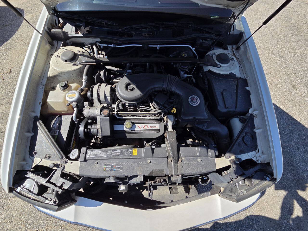 Used 1995 Cadillac De Ville Sedan FWD image 37