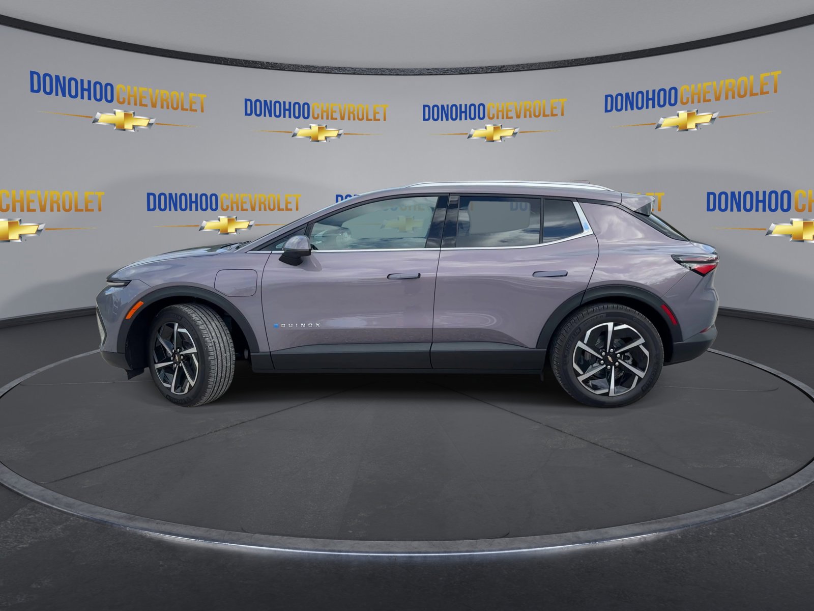 New 2026 Chevrolet Equinox EV LT image 5