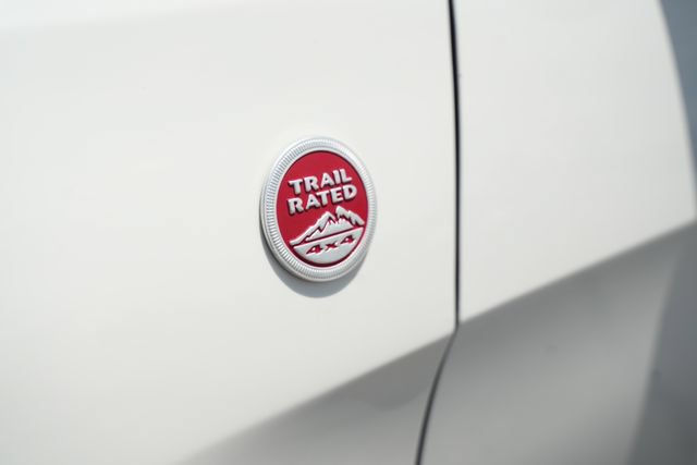 Used 2021 Jeep Grand Cherokee Trailhawk w/ Trailhawk Luxury Group AWD/4WD image 44