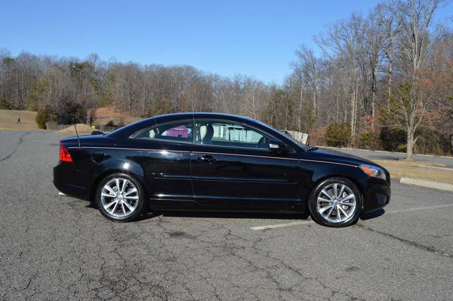 Used 2011 Volvo C70 T5 w/ Convenience Pkg image 6