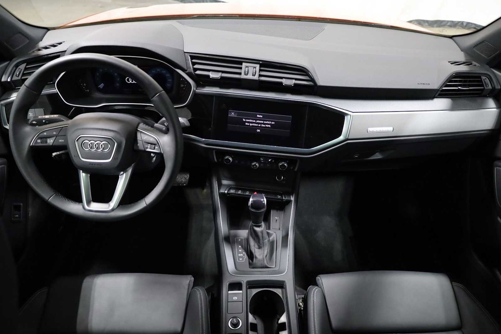 Certified 2025 Audi Q3 2.0T Premium w/ Black Optic Sport Package image 23